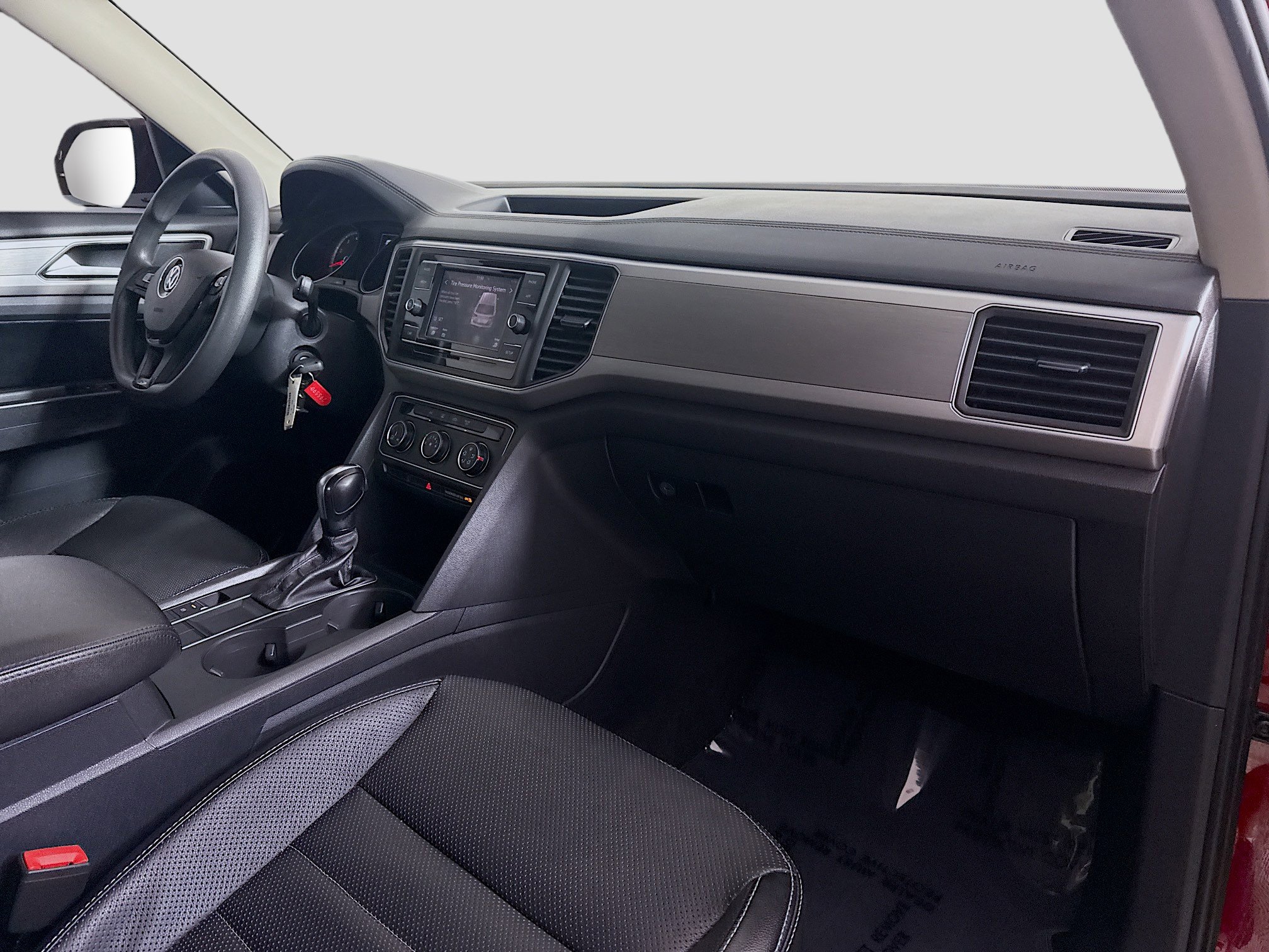 Used 2018 Volkswagen Atlas S image 30