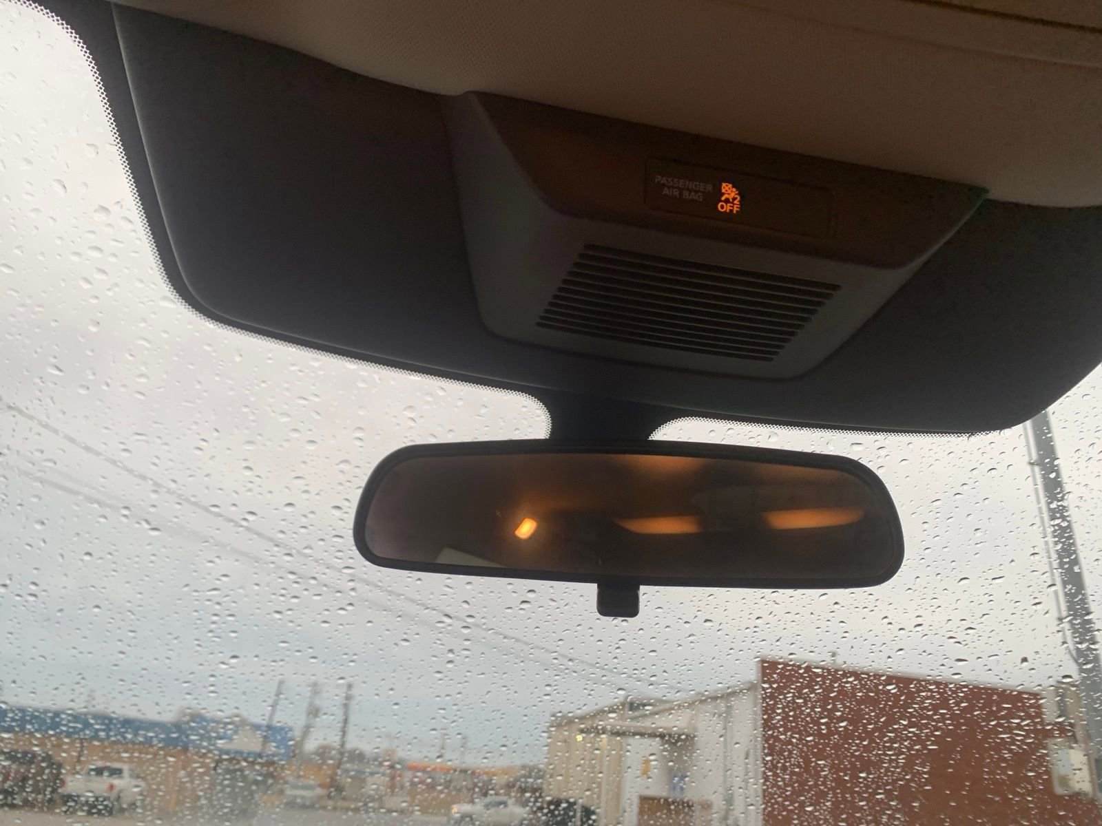 Used 2025 Nissan Pathfinder S image 17