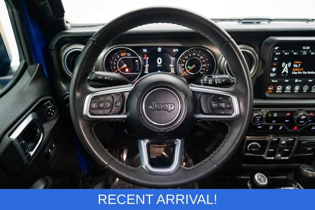 Used 2023 Jeep Wrangler Sahara image 14
