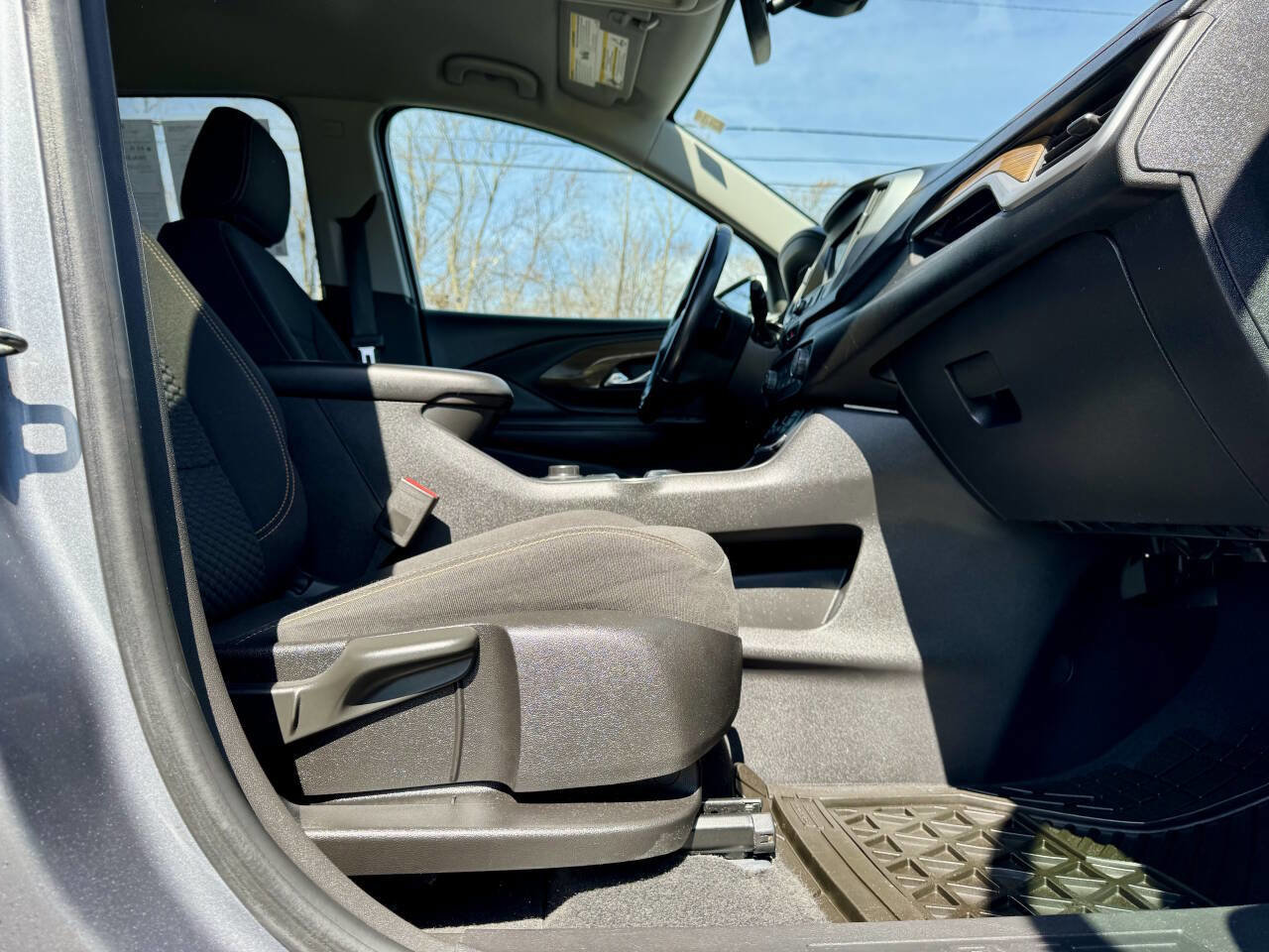 Used 2019 GMC Terrain SLE image 23