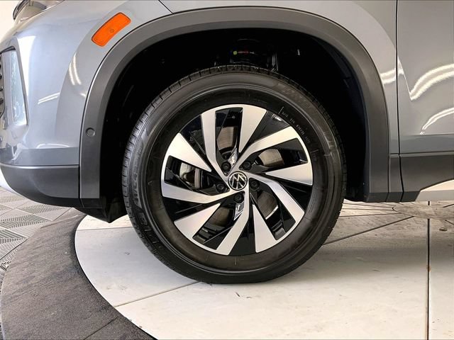Certified 2025 Volkswagen Tiguan S AWD/4WD image 9