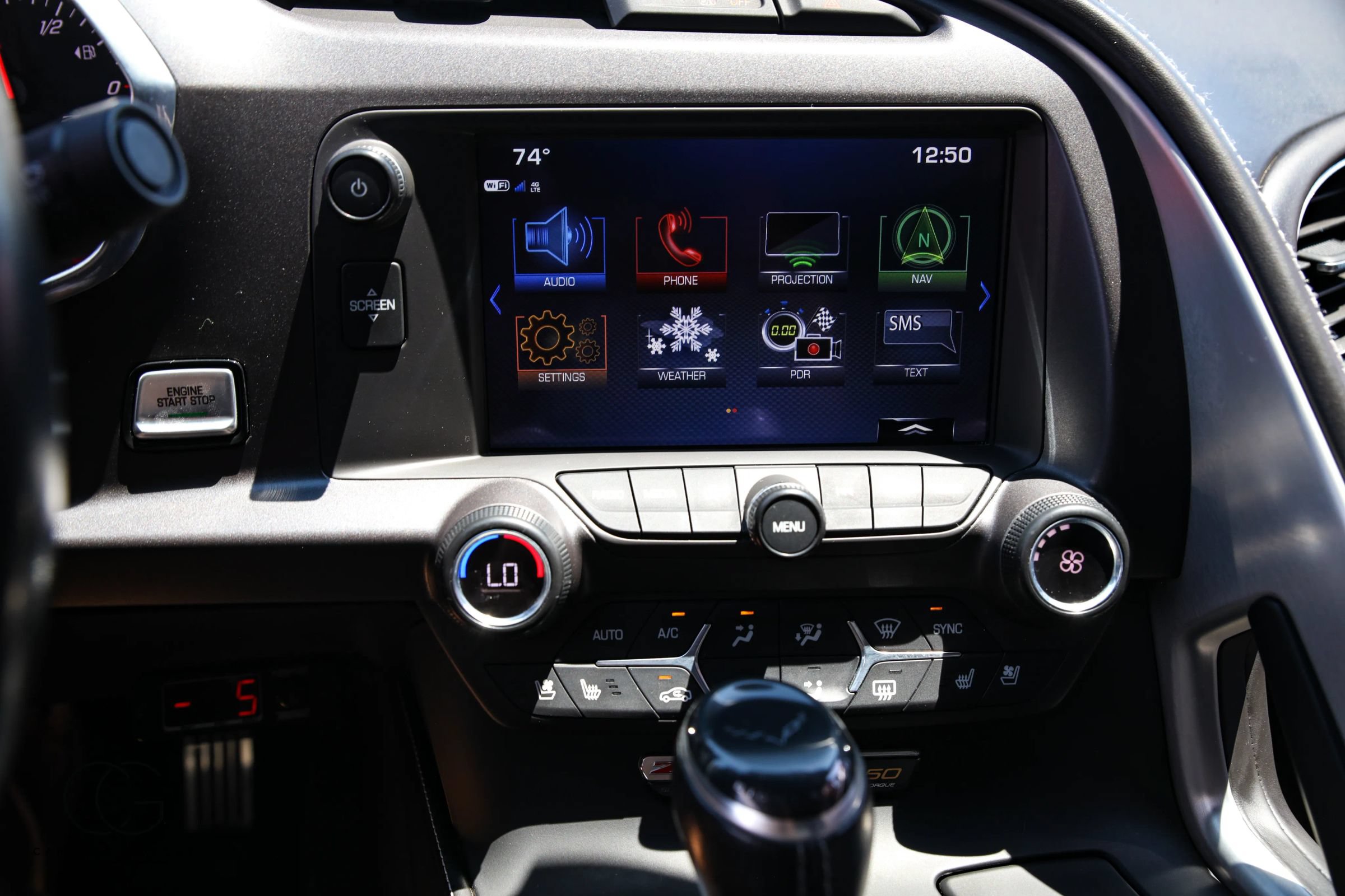 Used 2019 Chevrolet Corvette Z06 RWD image 35