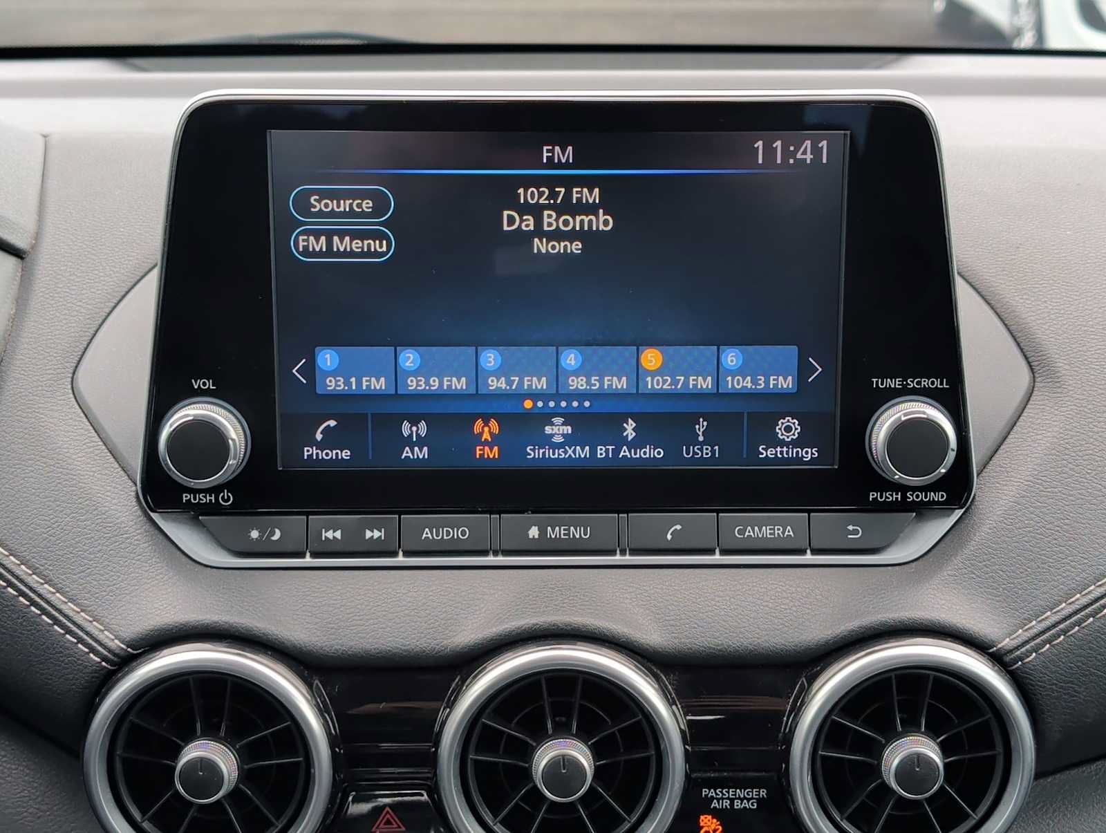Used 2022 Nissan Sentra SV FWD image 12
