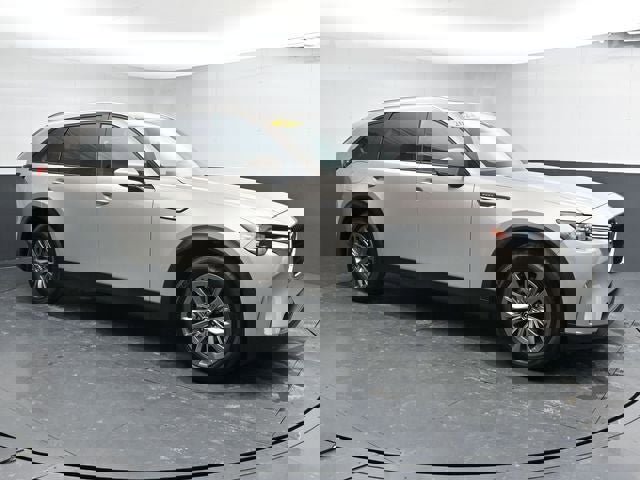 Used 2024 MAZDA CX-90 Plug-In Hybrid w/ Preferred image 4