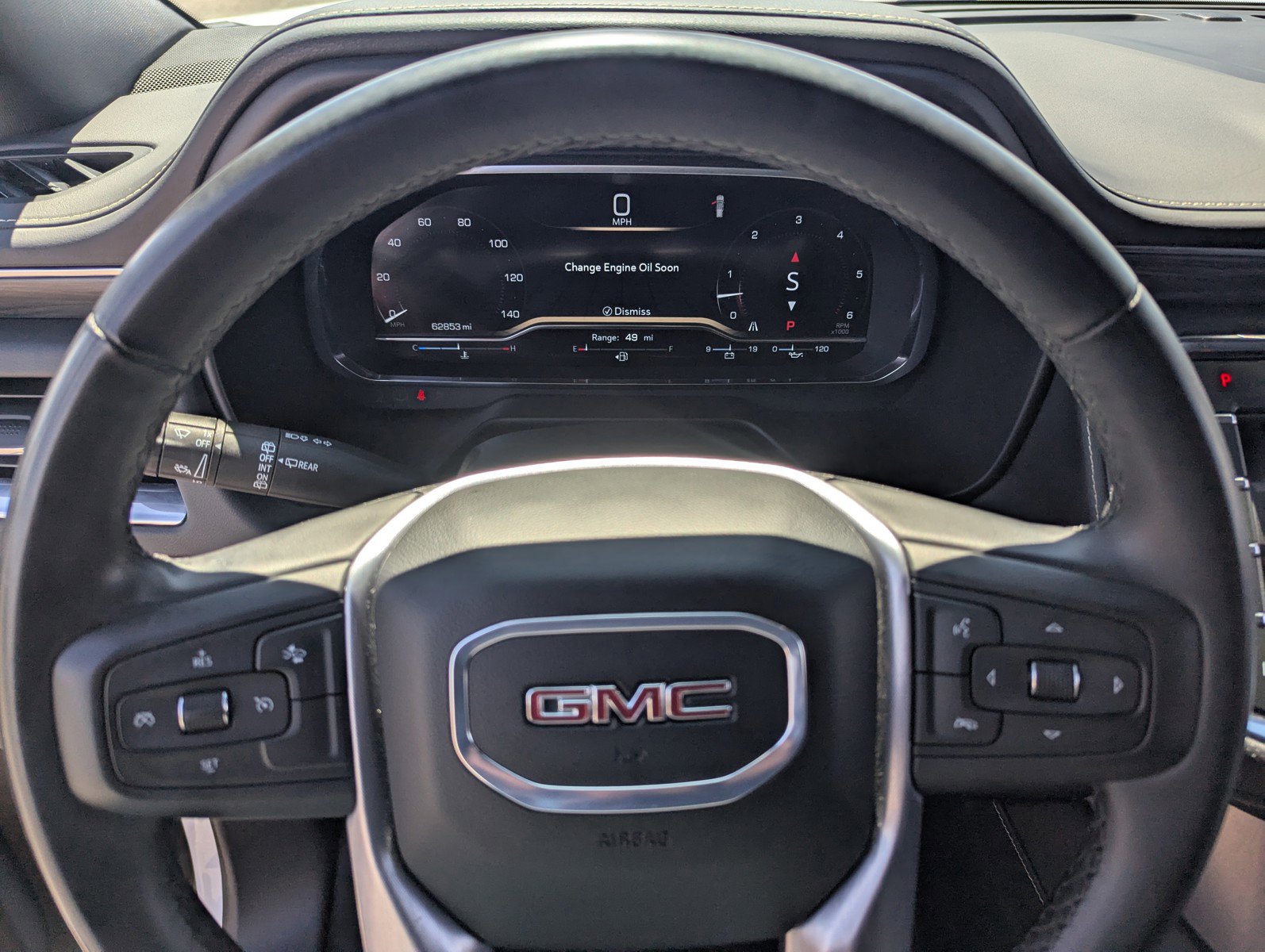 Used 2024 GMC Yukon SLT image 13