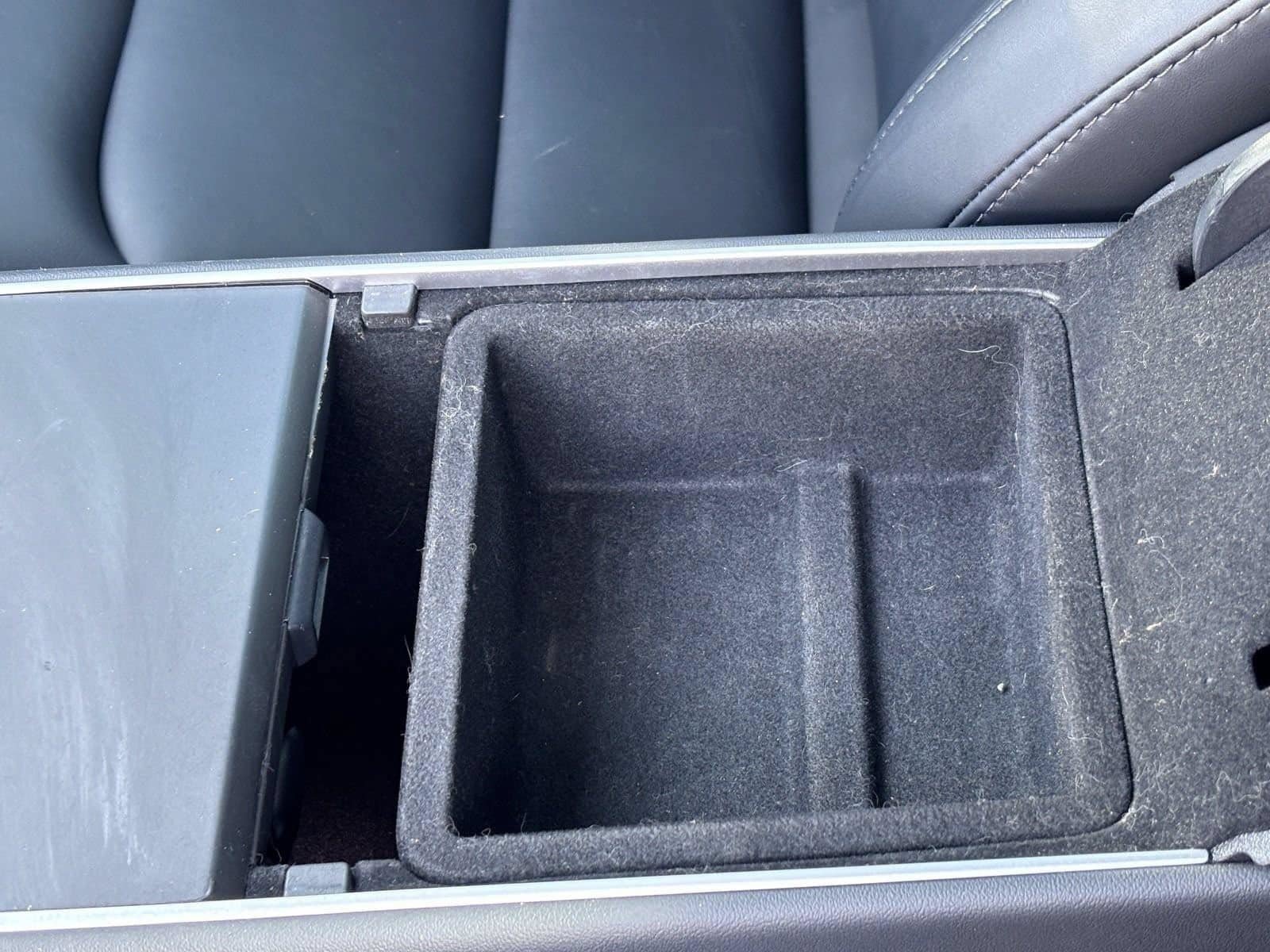 Used 2020 Tesla Model 3 Standard Range RWD image 31