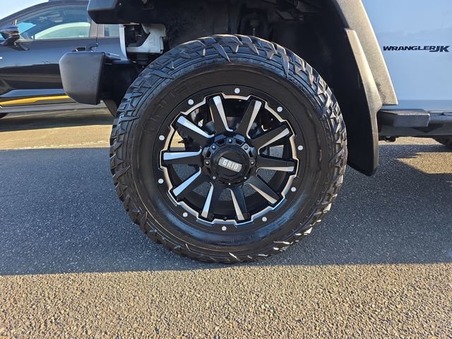 Used 2018 Jeep Wrangler Rubicon w/ Power Convenience Group image 27