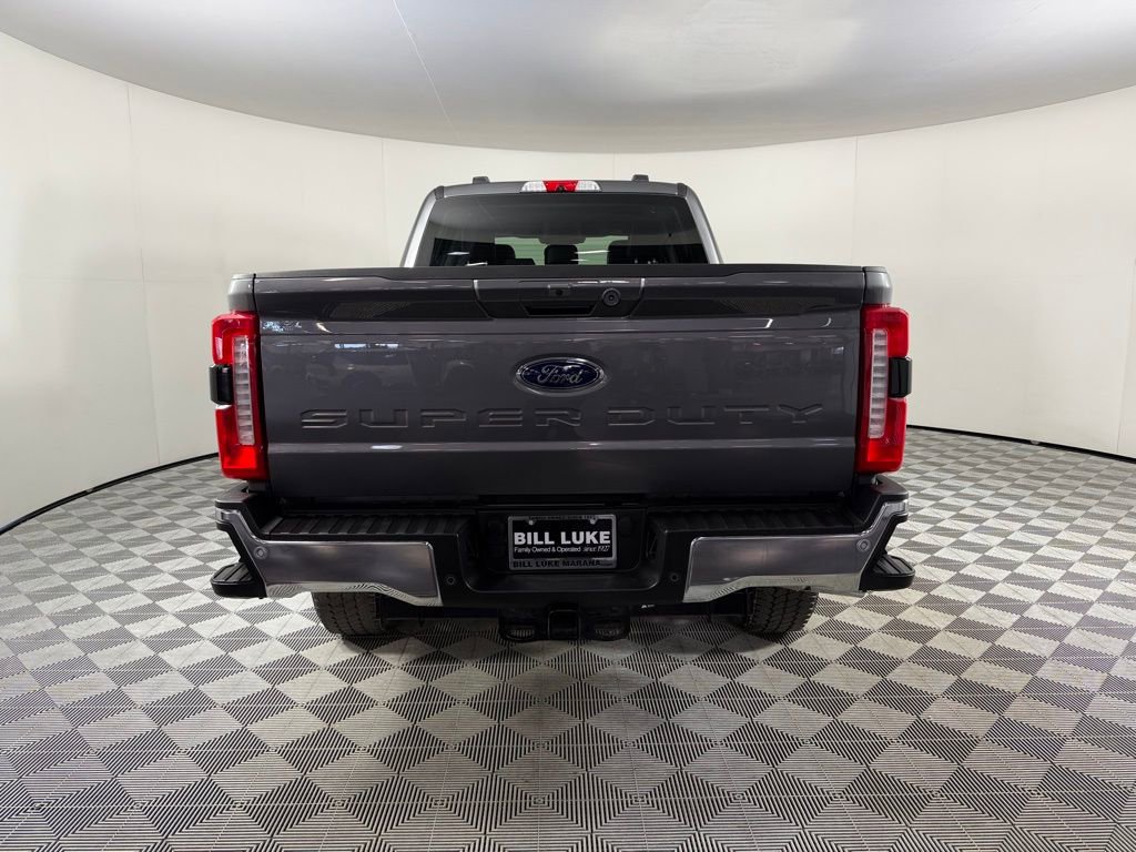 Used 2025 Ford F250 Lariat w/ Chrome Package image 8