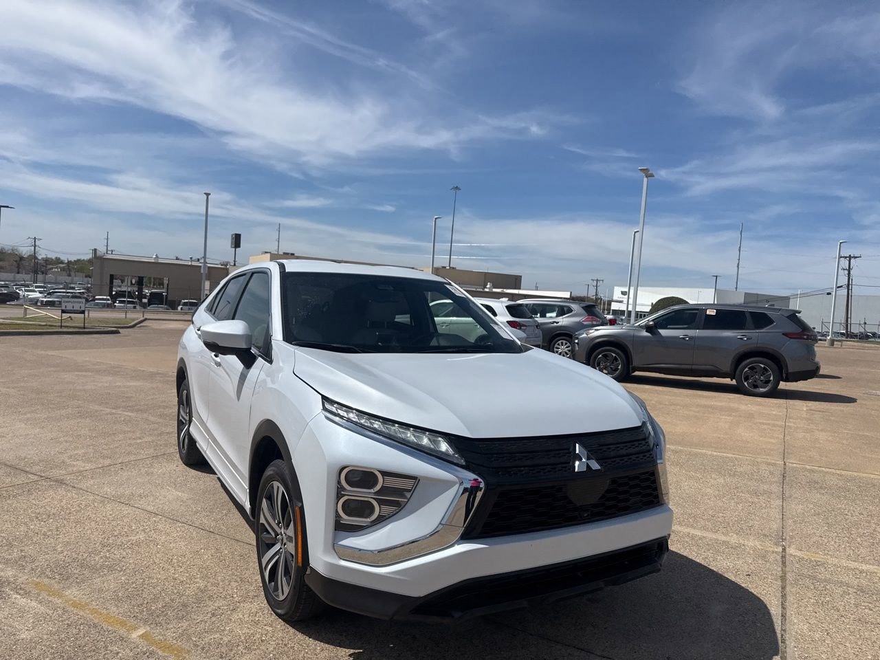 Used 2025 Mitsubishi Eclipse Cross SEL image 2