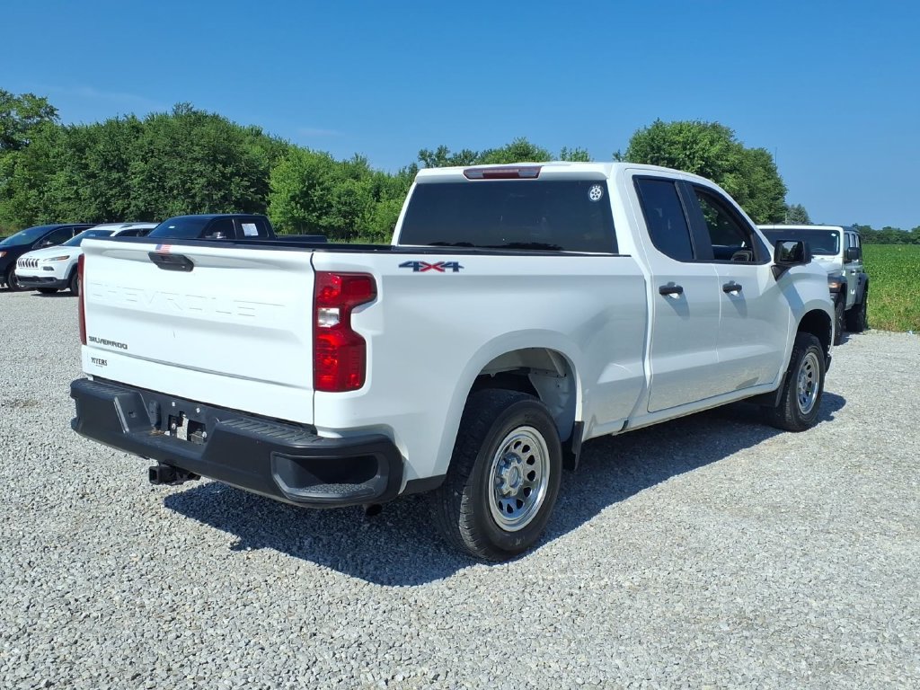 Used 2021 Chevrolet Silverado 1500 W/T w/ WT Value Package AWD/4WD image 11