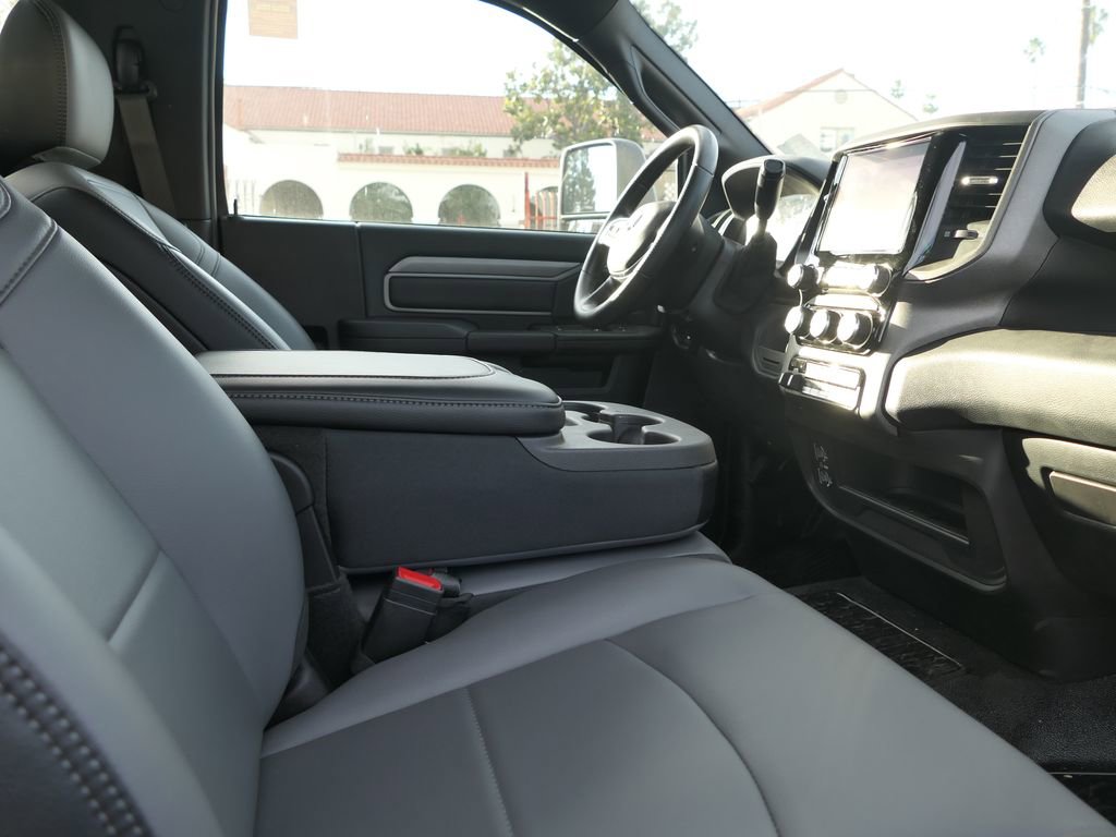 New 2025 RAM 4500 Tradesman RWD image 23