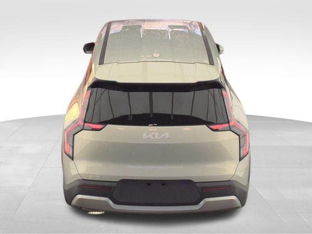 Used 2024 Kia EV9 Light Long Range image 7