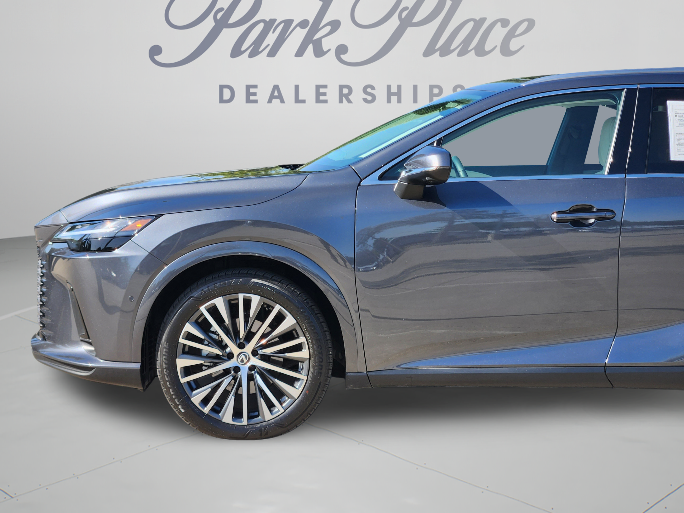 Used 2025 Lexus RX 350 Premium Plus w/ Convenience Package FWD image 34