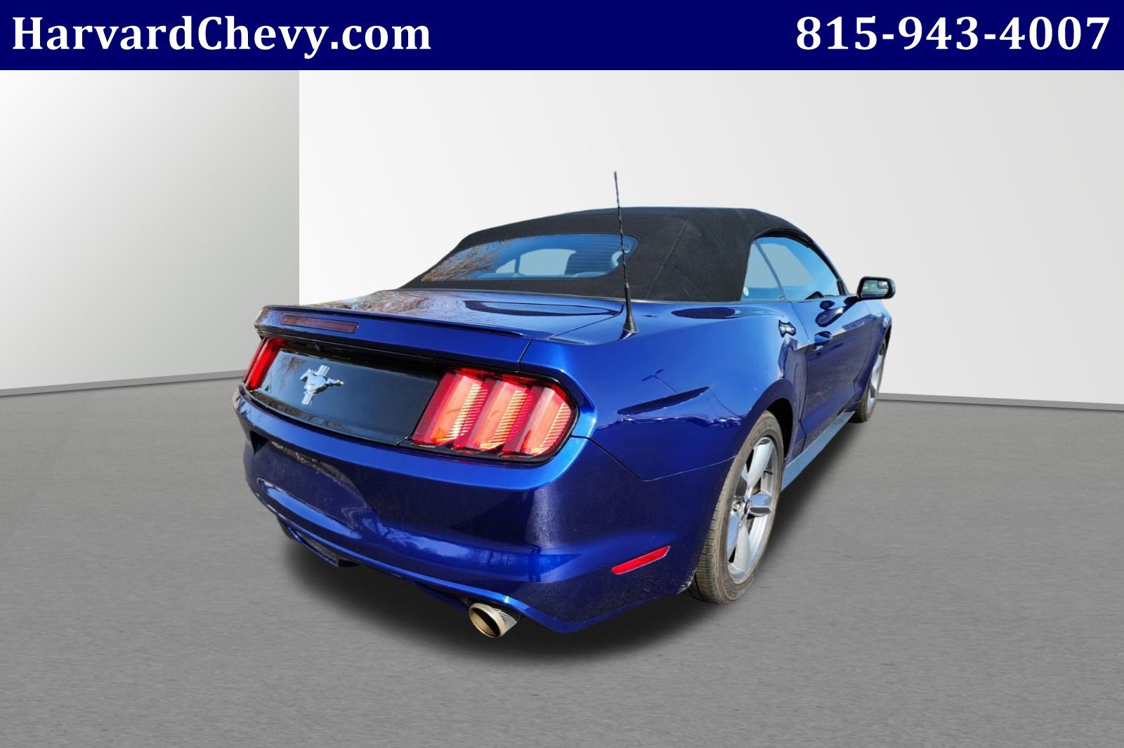 Used 2016 Ford Mustang Convertible w/ Equipment Group 051A image 4