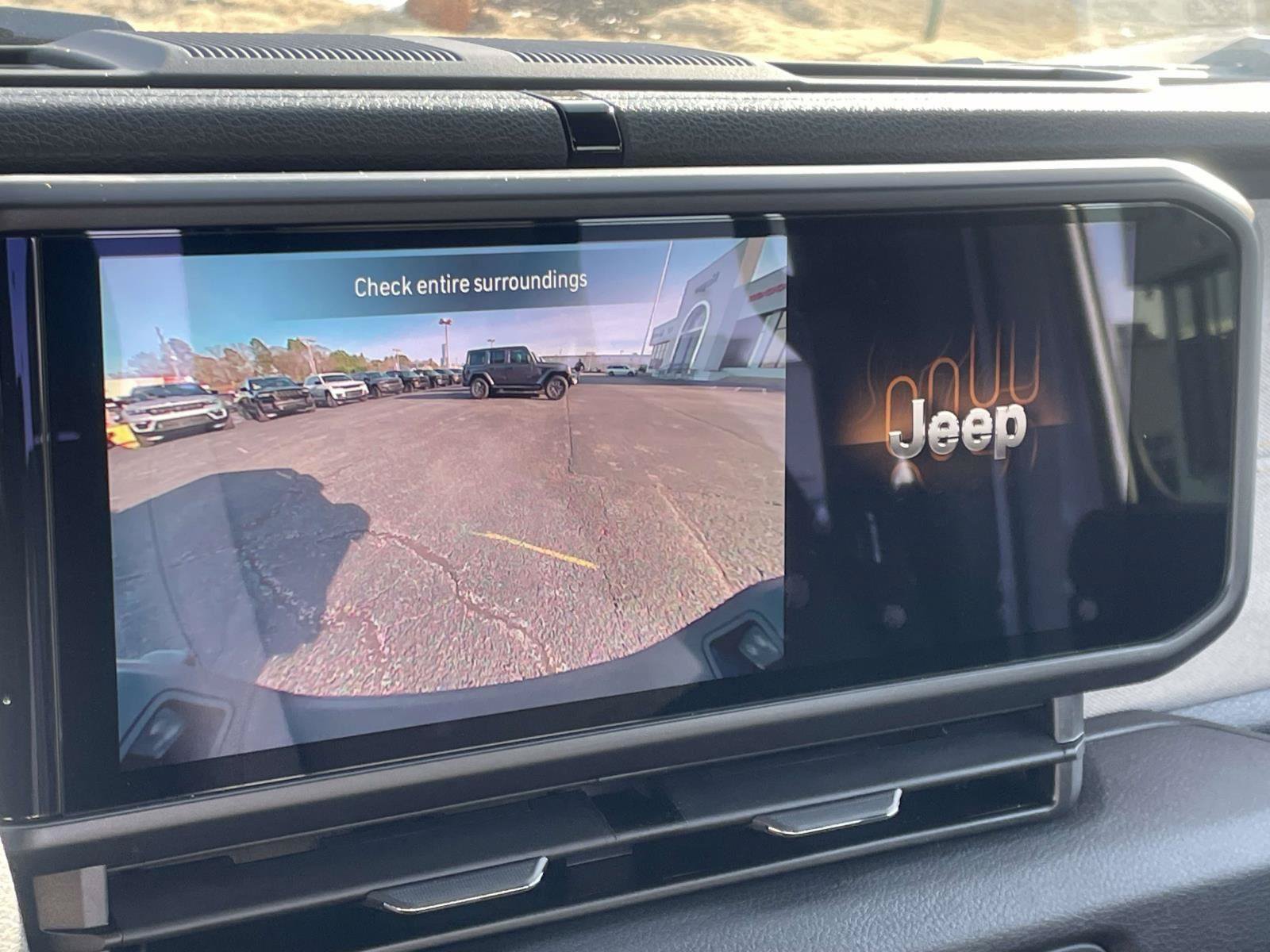 New 2026 Jeep Gladiator Sport AWD/4WD image 12