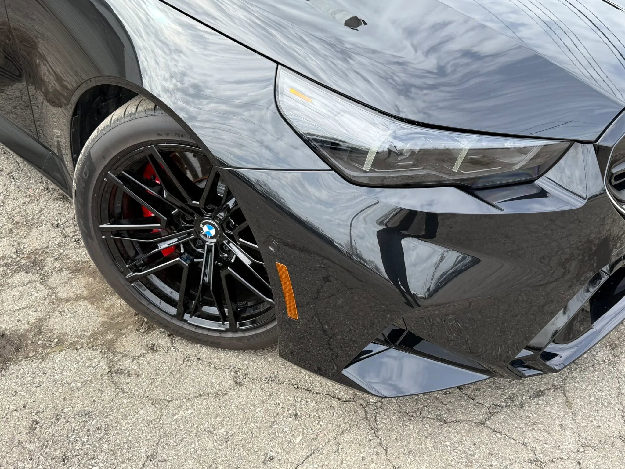 Used 2025 BMW M5 Sedan 4D w/ Executive Package image 36