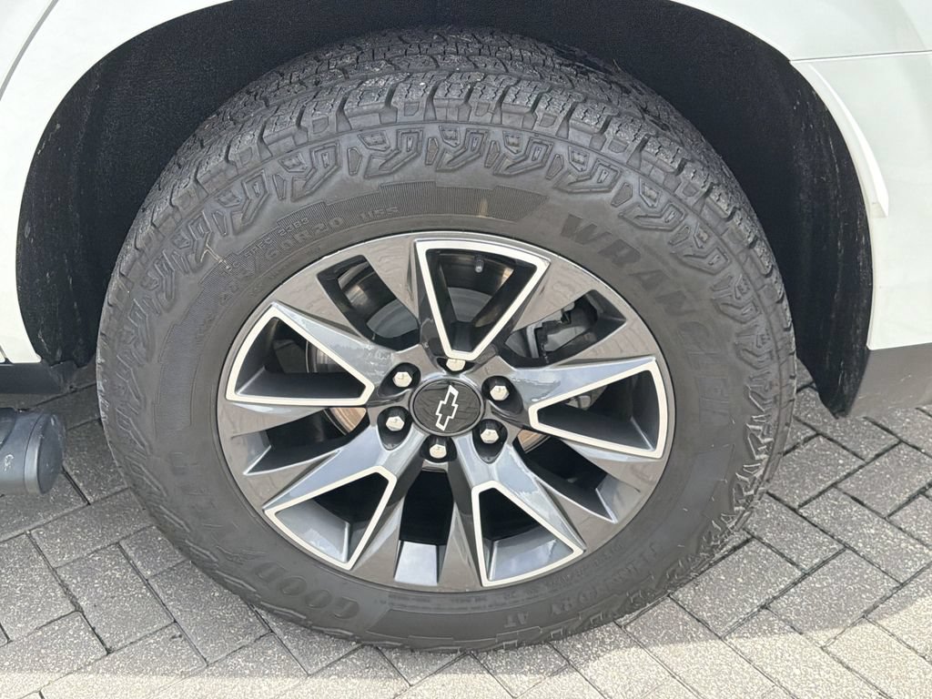 Certified 2023 Chevrolet Tahoe Z71 AWD/4WD image 33