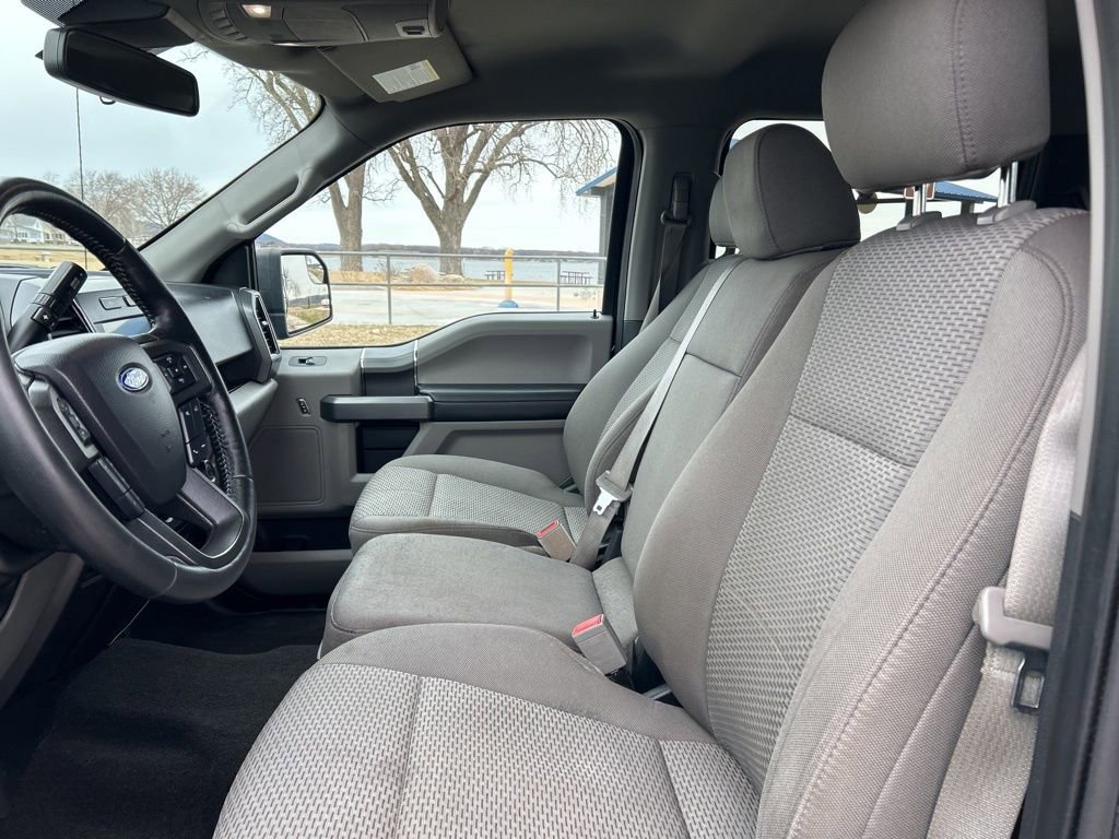 Used 2020 Ford F150 XLT w/ Equipment Group 302A Luxury AWD/4WD image 21