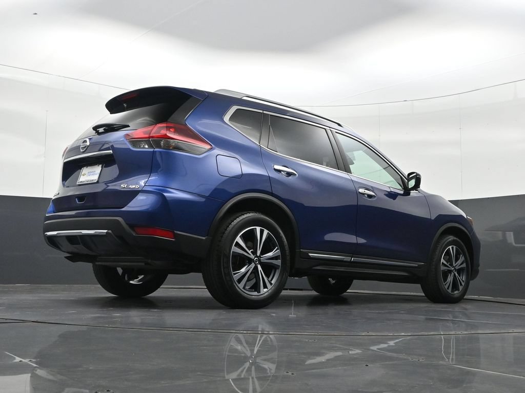 Used 2018 Nissan Rogue SL w/ Premium Package AWD/4WD image 34