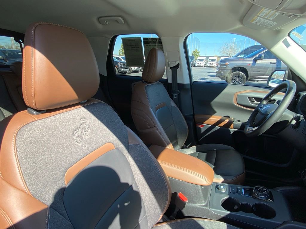 Used 2023 Ford Bronco Sport Outer Banks image 28