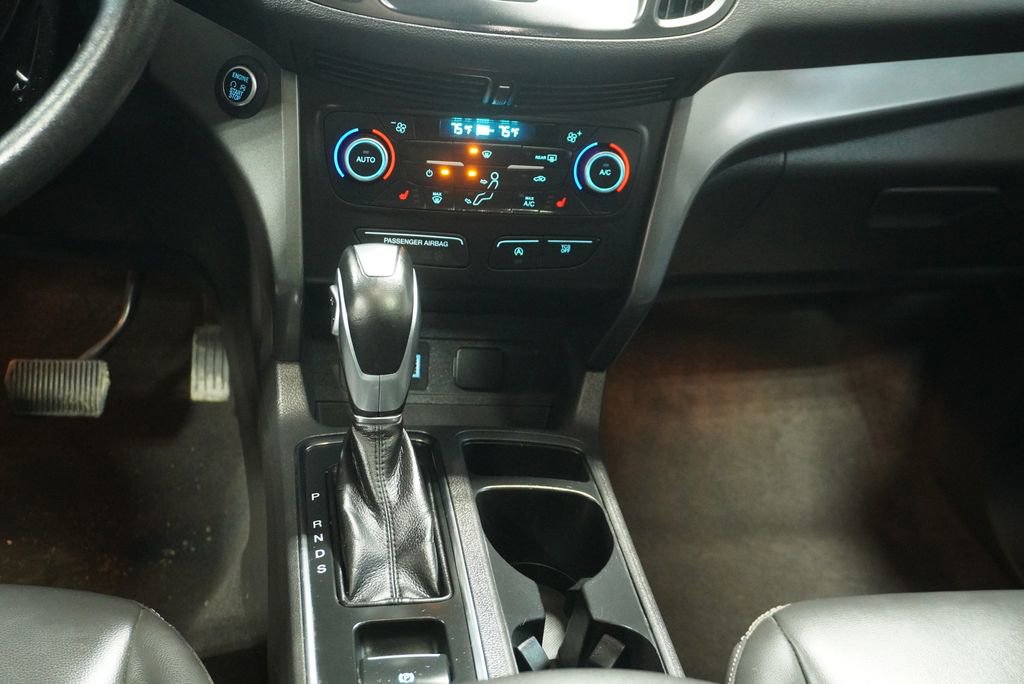 Used 2019 Ford Escape SEL image 13