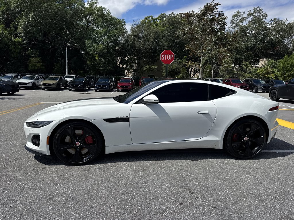 Used 2023 Jaguar F-TYPE Coupe RWD image 11