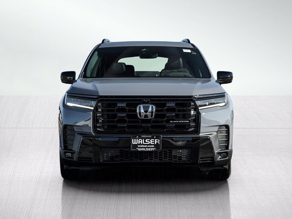 New 2026 Honda Pilot Black Edition image 2