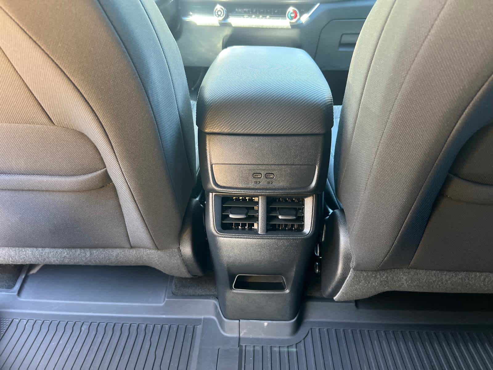 Certified 2026 Chevrolet Equinox LT w/ Midnight Edition FWD image 33