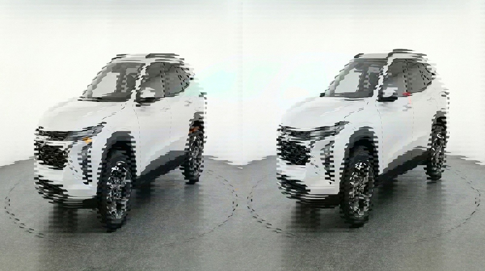 Used 2025 Chevrolet Trax LT image 3