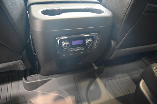 New 2026 GMC Yukon Denali w/ Advanced Technology Package AWD/4WD image 28
