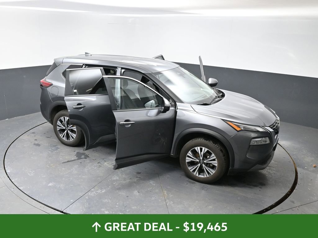 Used 2023 Nissan Rogue SV image 55