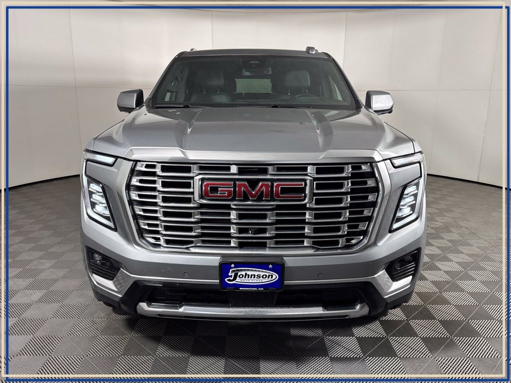 Certified 2025 GMC Yukon Denali AWD/4WD image 3