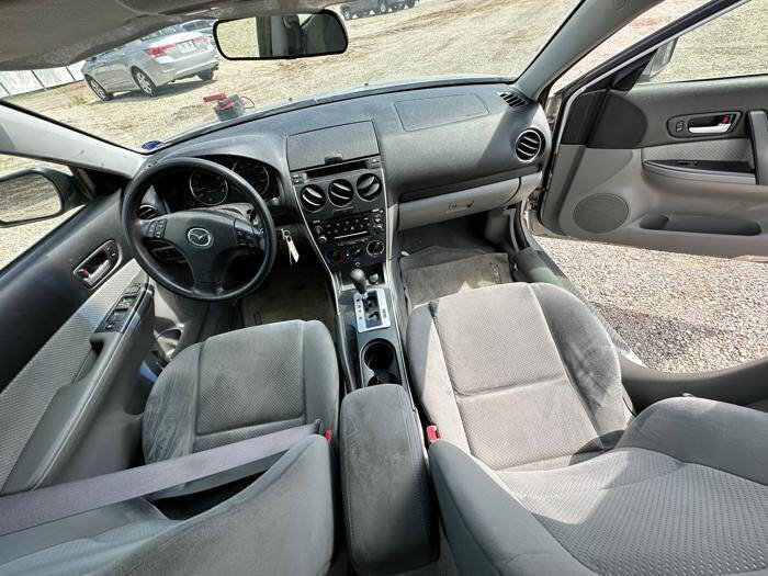 Used 2006 MAZDA MAZDA6 i w/ Convenience Pkg FWD image 33