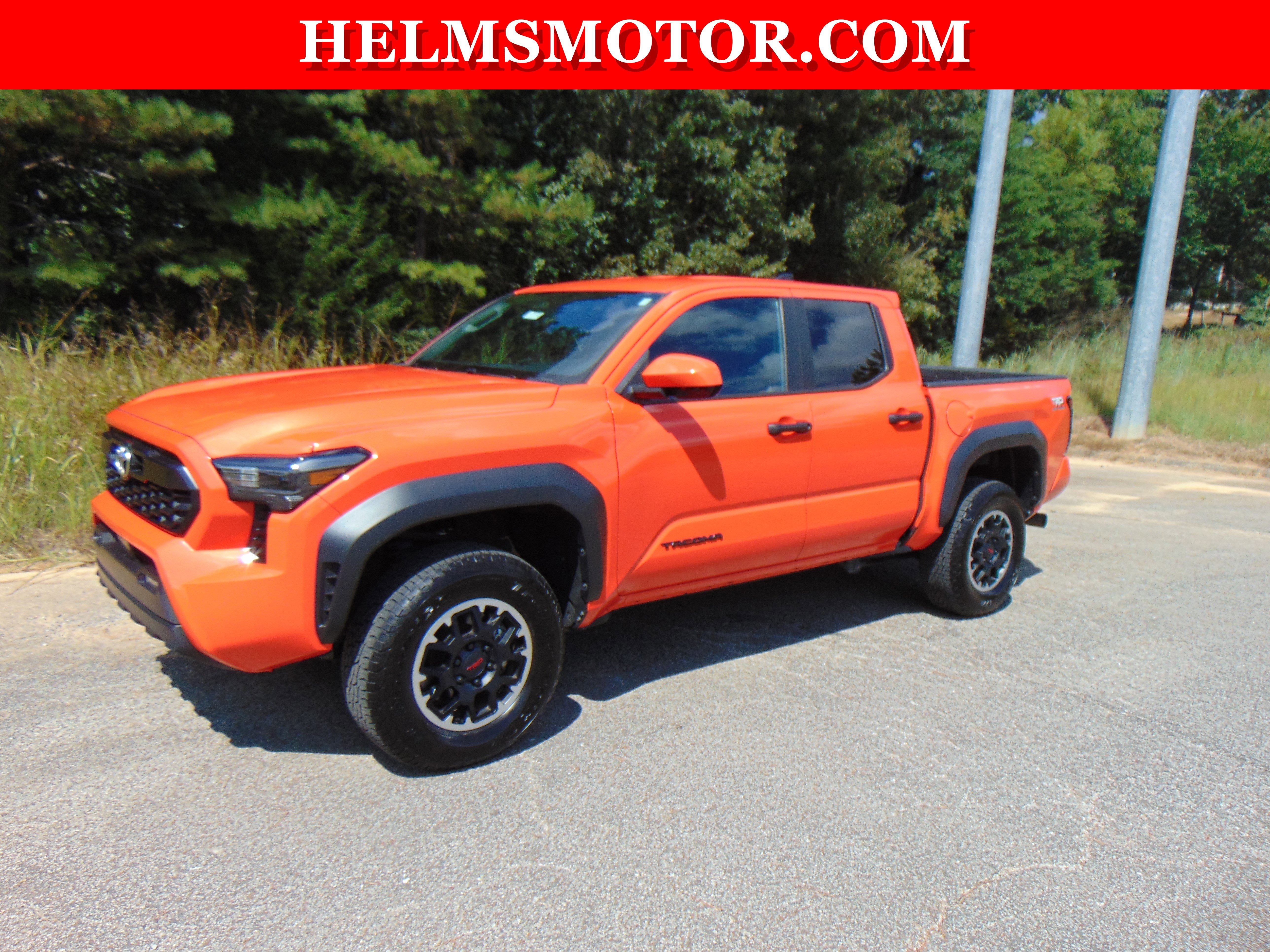 Used 2024 Toyota Tacoma TRD Off-Road image 6