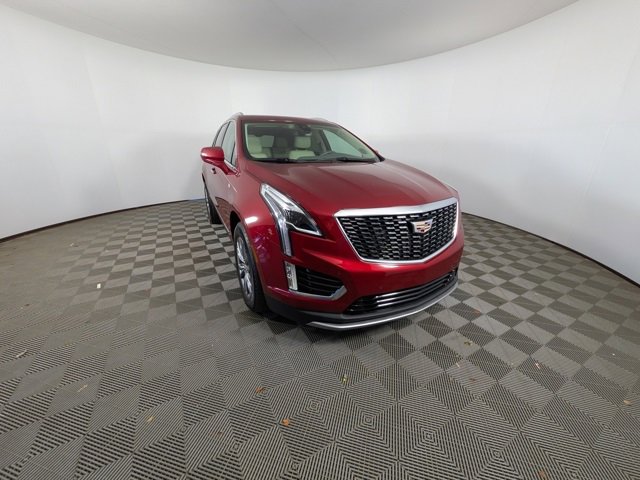Certified 2023 Cadillac XT5 Premium Luxury w/ LPO, Floor Liner Package image 34