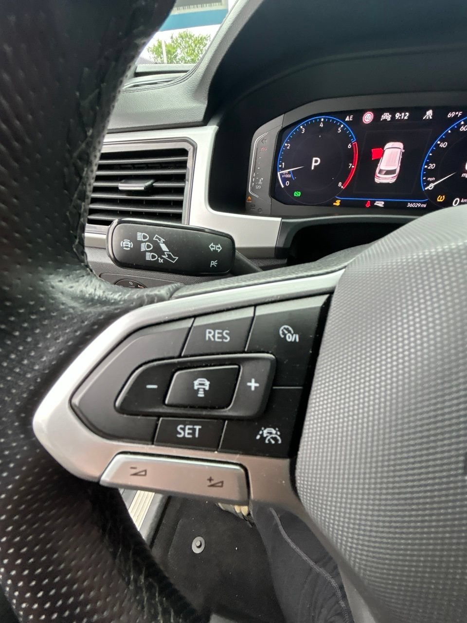 Used 2021 Volkswagen Atlas Cross Sport SEL Premium R-Line AWD/4WD image 22