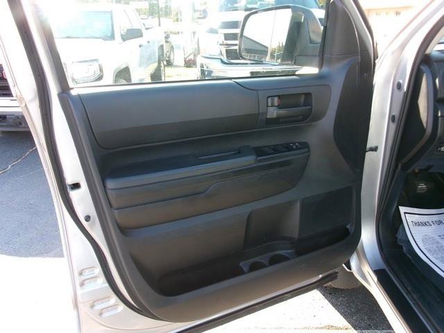 Used 2015 Toyota Tundra SR AWD/4WD image 8