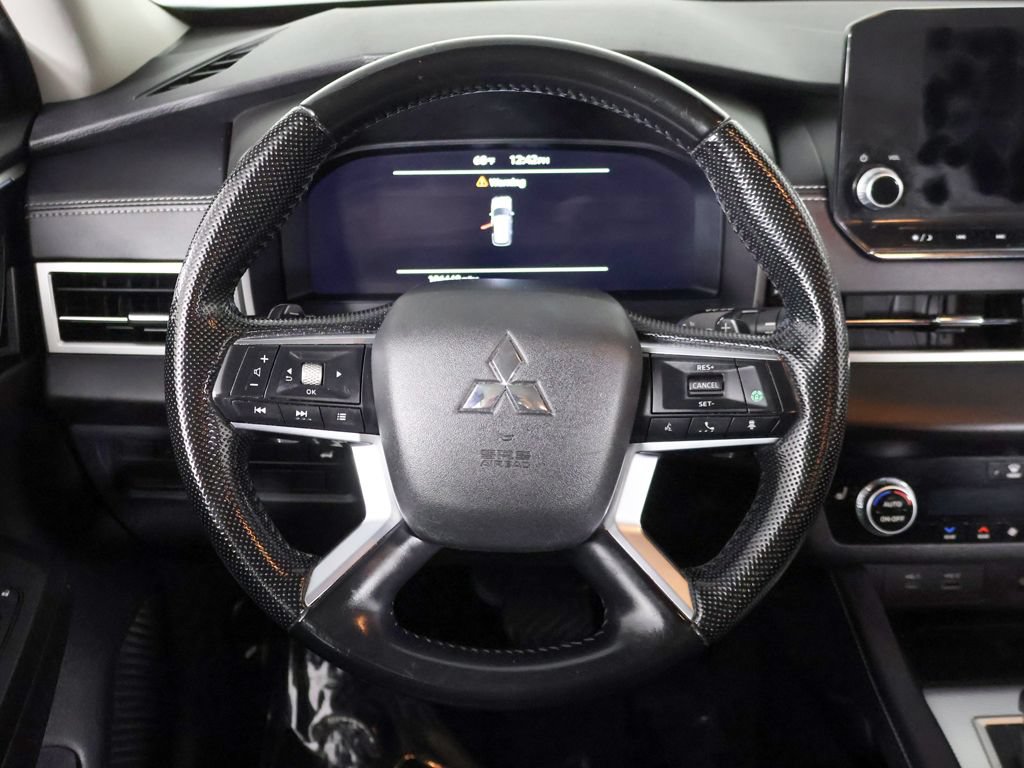 Used 2022 Mitsubishi Outlander SEL AWD/4WD image 41