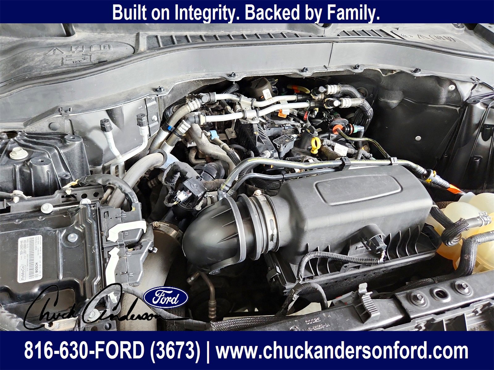 Used 2021 Ford Explorer XLT image 25