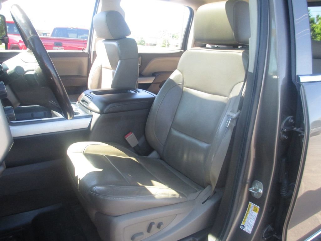 Used 2015 Chevrolet Silverado 2500 LTZ w/ Duramax Plus Package AWD/4WD image 24