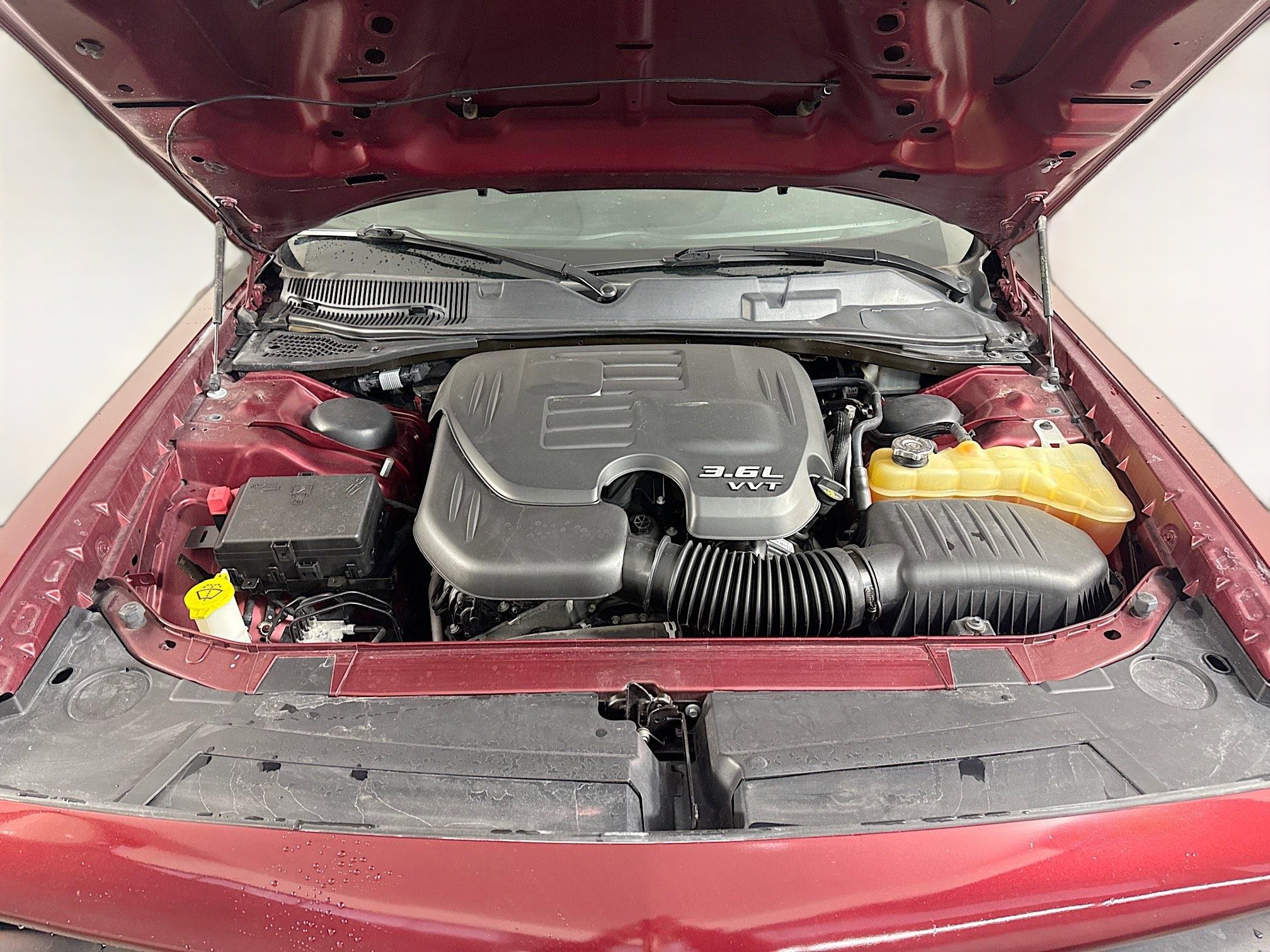 Used 2019 Dodge Challenger SXT image 37