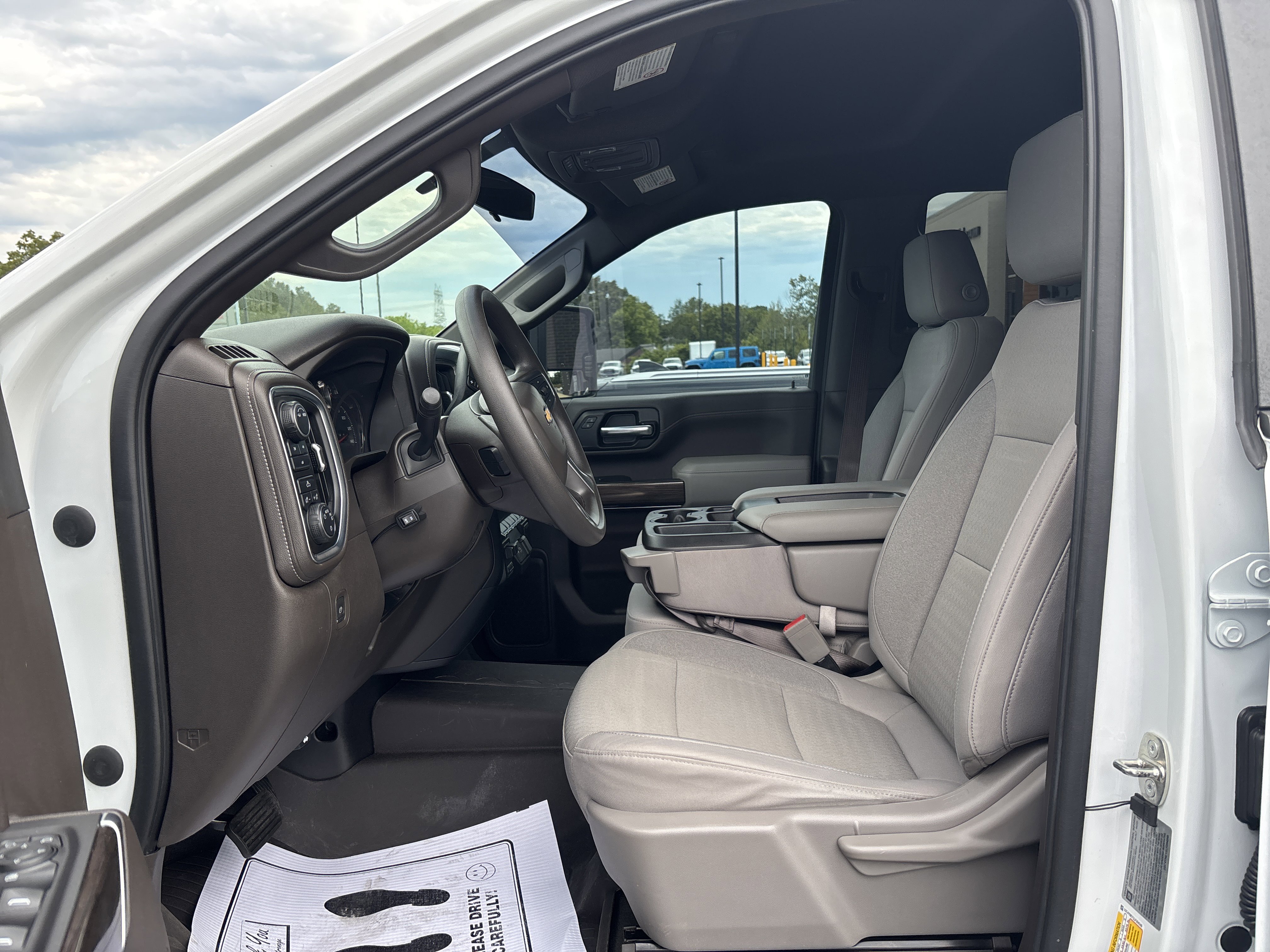 Used 2020 Chevrolet Silverado 2500 LT AWD/4WD image 20