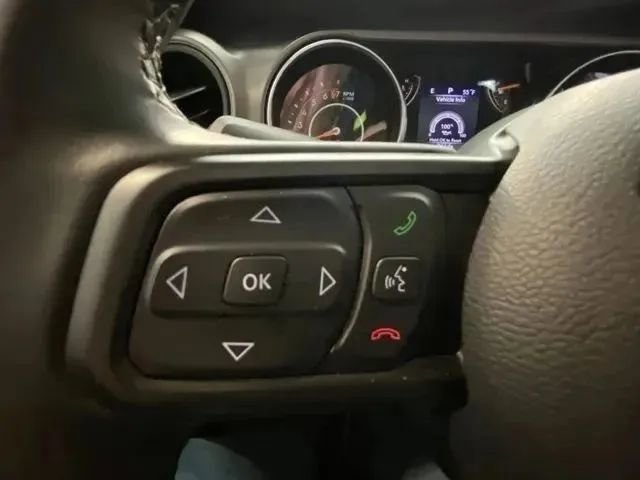Used 2022 Jeep Wrangler Sport AWD/4WD image 22