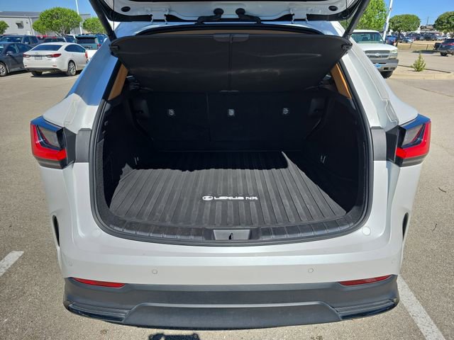 Used 2022 Lexus NX 350 AWD w/ Vision Package image 12
