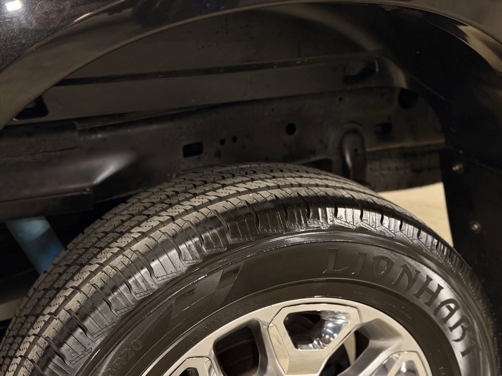 Used 2018 RAM 2500 Limited image 26