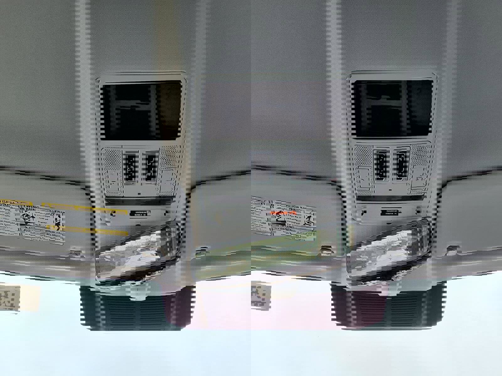 Certified 2025 Land Rover Defender 130 S image 23