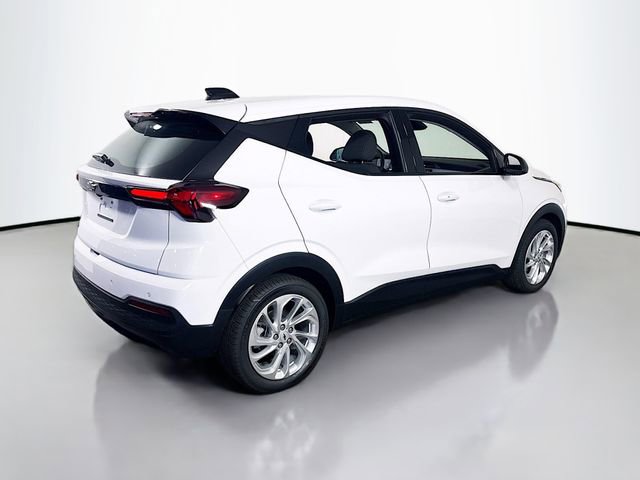 New 2027 Chevrolet Bolt LT w/ Comfort Package FWD image 6