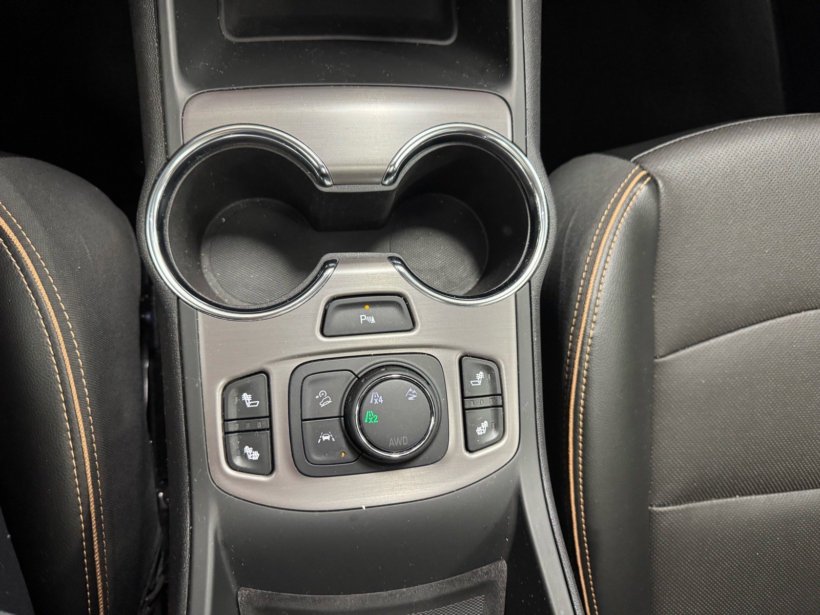 Certified 2023 GMC Terrain AT4 w/ Infotainment Package II AWD/4WD image 22
