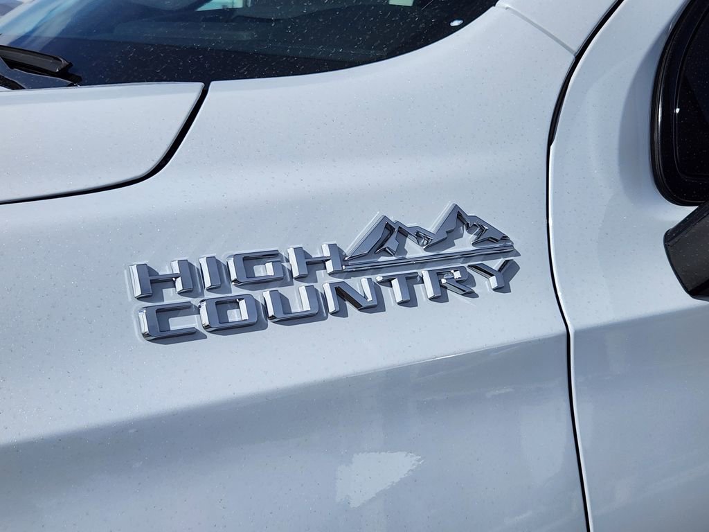 New 2026 Chevrolet Tahoe High Country AWD/4WD image 23