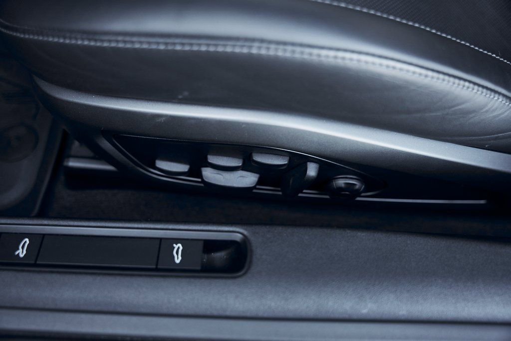 Used 2024 Porsche 911 Turbo image 34